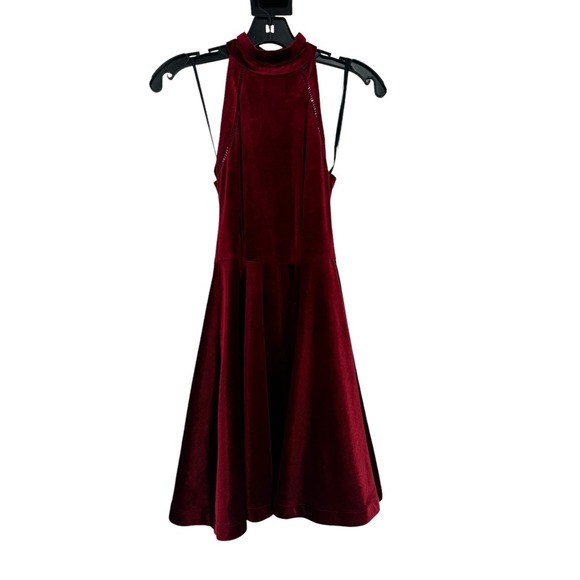 B. Darlin Dresses & Skirts - B. Darlin Juniors Red Velvet Mock Neck Fit & Flare Dress Size 3/4